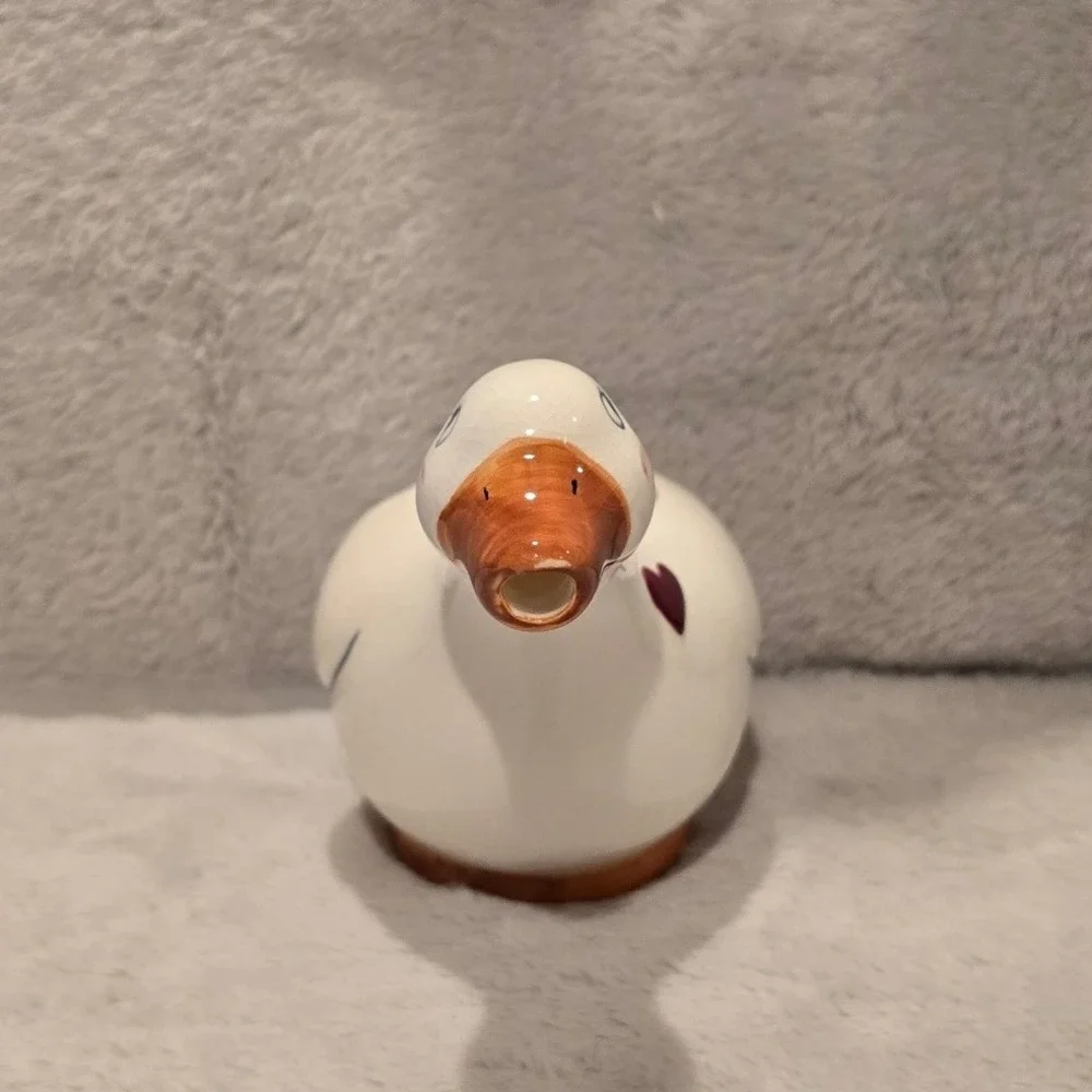 Vintage Ceramic Duck Creamer Pitcher White with Red Heart Farmhouse Kitschy